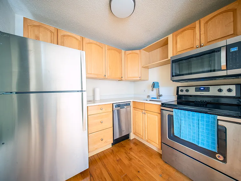 2480 W Caithness Pl #5 — Photo 5