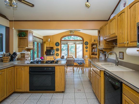 3rd image of 951 Dune Sand Ct