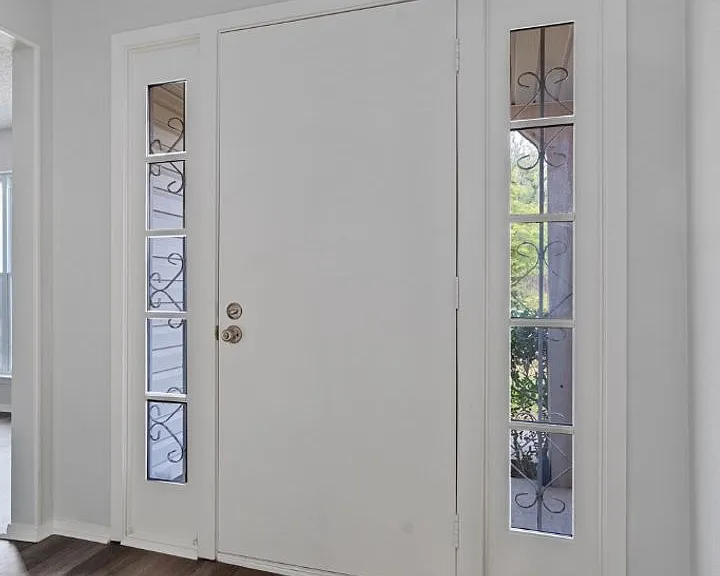 11809 Eubank Dr — Photo 4