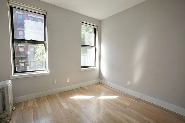 Rented by BRICK & GALO REALTY CORP | media 18