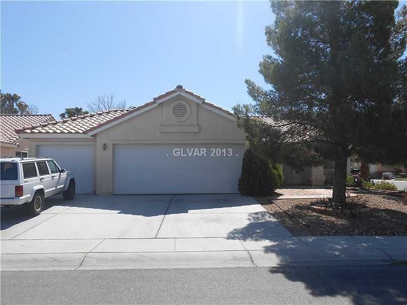 1st image of 4866 Carefree Dr