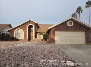 250 N Westport Dr, Gilbert, AZ 85234