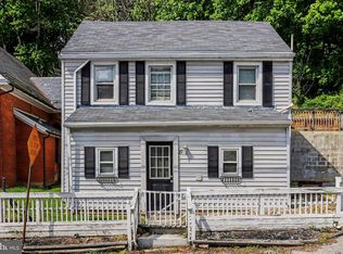 29 Main St E, Railroad, PA 17355