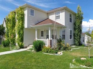 7726 N Ruby Valley Dr, Eagle Mountain, UT 84005