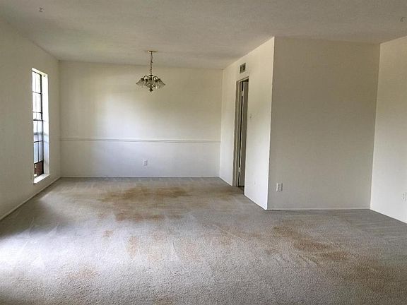 2nd image of 10709 Black Walnut Dr