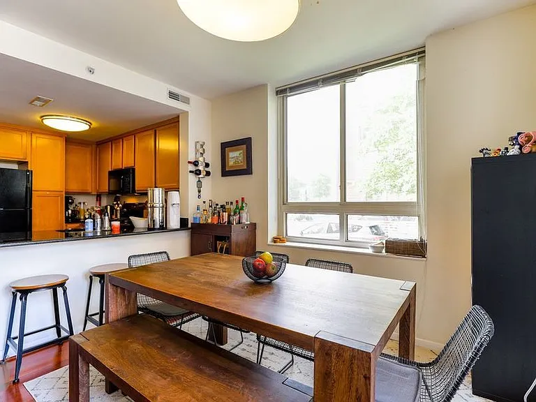 355 I St SW #109 — Photo 11