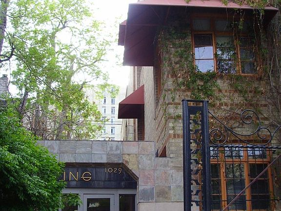 3rd image of 1029 N Pennsylvania St APT 3N