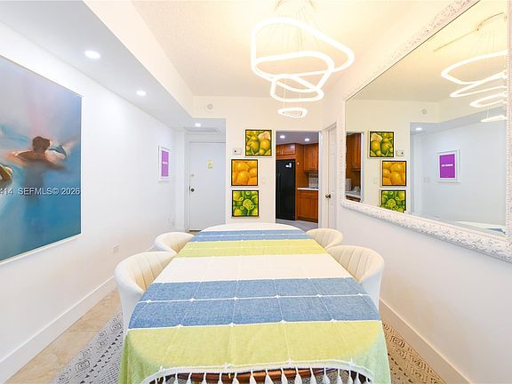 2nd image of 801 Brickell Bay Dr APT 1462