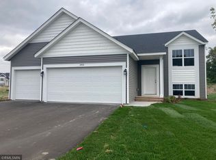 2430 Greenbriar Ln, Buffalo, MN 55313