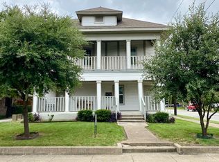 429 E 10th St #B, Dallas, TX 75203