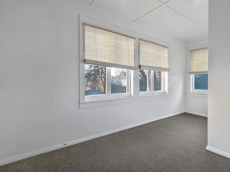 325 W Jackson St #1E — Photo 12