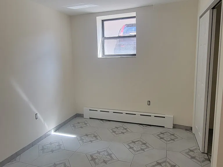 25-83 44th St #1G — Photo 8