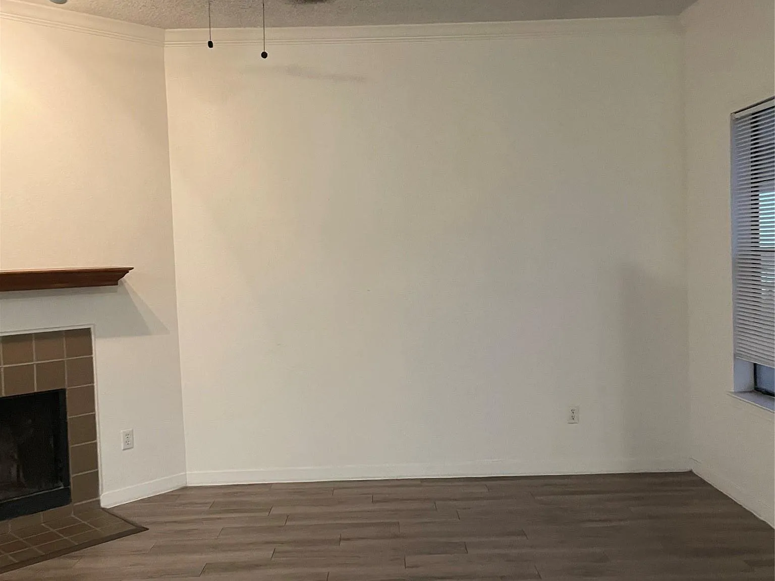 2 bed, 2.0 bath, 929 sqft, $1,850 — Photo 4
