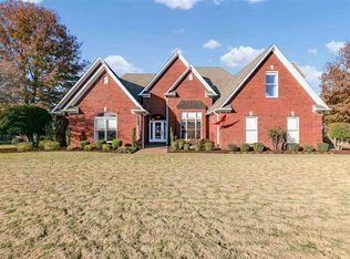 178 Northpointe Dr, Jackson, TN 38305