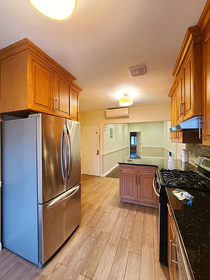 Rented by Compass | media 13