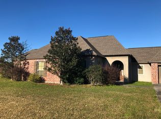 1002 Stephanie Dr, Breaux Bridge, LA 70517