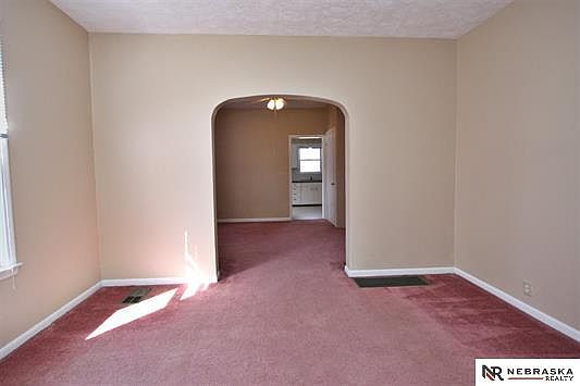 5th image of 608 S 8th St