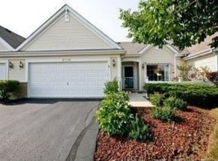 21015 W Snowberry Ct, Plainfield, IL 60544