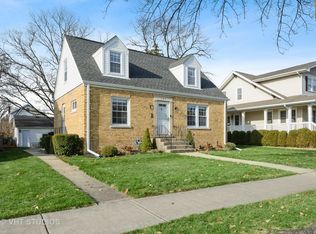 504 S Delphia Ave, Park Ridge, IL 60068