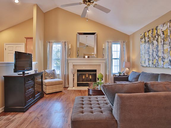 2nd image of 8817 Brittany Dr