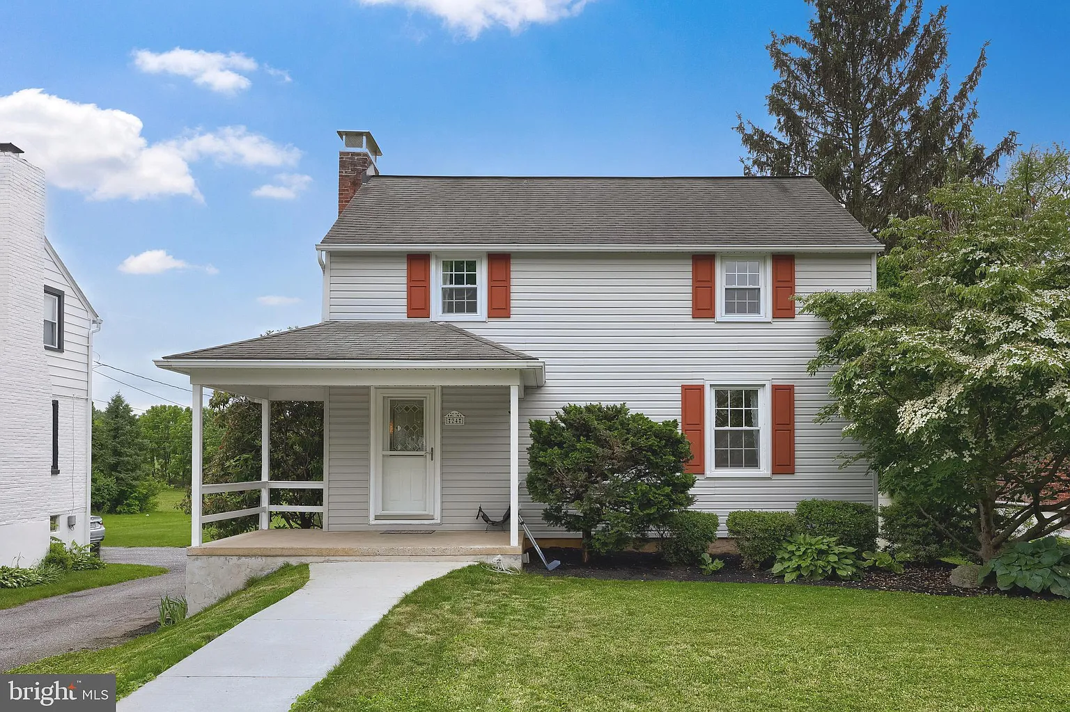 24 Kreider Ave photo 1