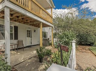 17682 Eastbrook Trl, Chagrin Falls, OH 44023