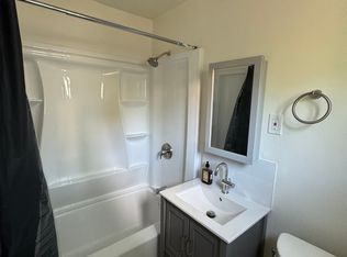 1080 67th St APT D, Emeryville, CA 94608