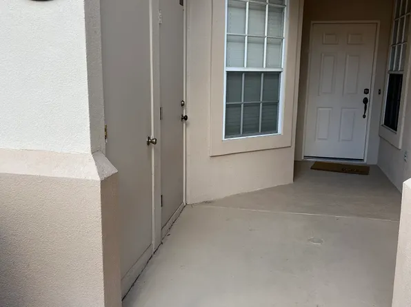 407 Enclave Pl, Lakeland, FL 33803