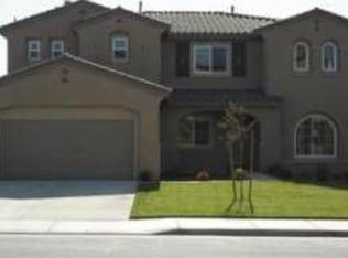 18770 Lakepointe Dr, Riverside, CA 92503