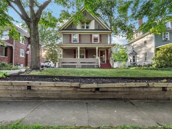 110 Byers Ave, Akron, OH 44302