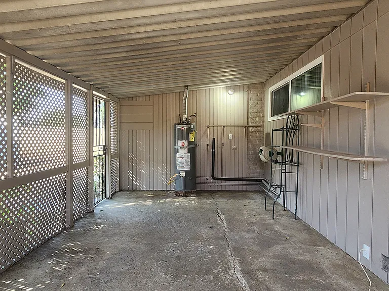 Covered Laundry & Multi-Purpose room