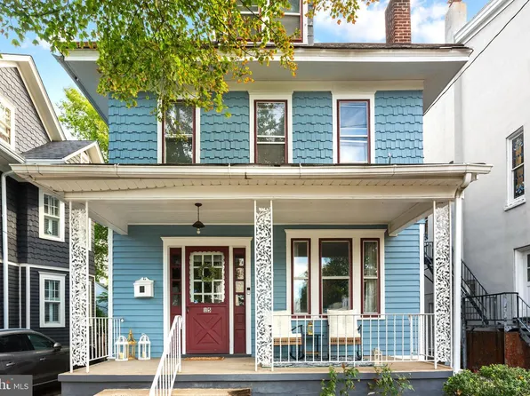 15 Grove St, Haddonfield, NJ 08033