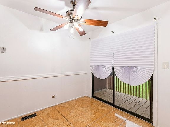 5th image of 742 Manteca Ct #4