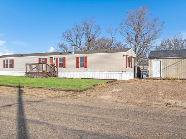 329 S Davis Ave, Stinnett, TX 79083