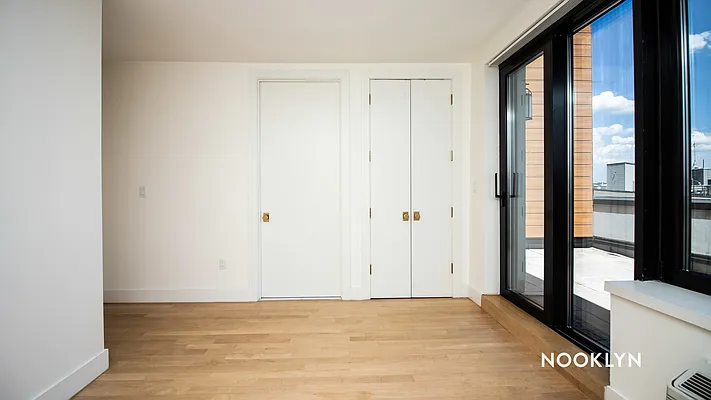 Rented by Nooklyn NYC LLC | media 34