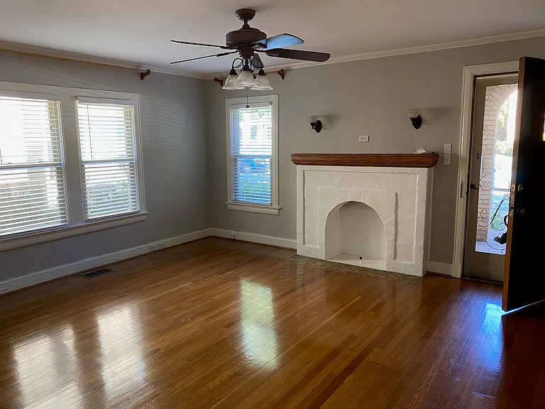 5924.5 La Vista Dr — Photo 2
