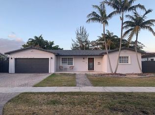 12813 SW 45th Ter, Miami, FL 33175