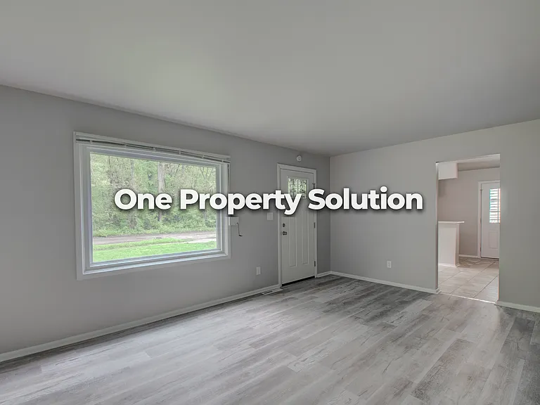1008 Hovey St — Photo 5