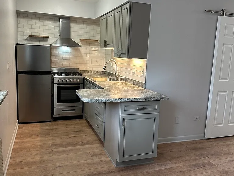 2629 N Hampden Ct #213 — Photo 6