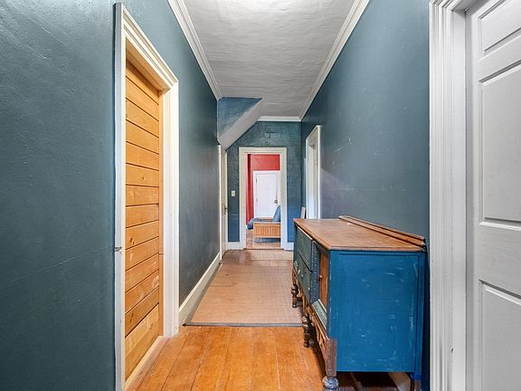 4th image of 80 Brinkerhoff Lane