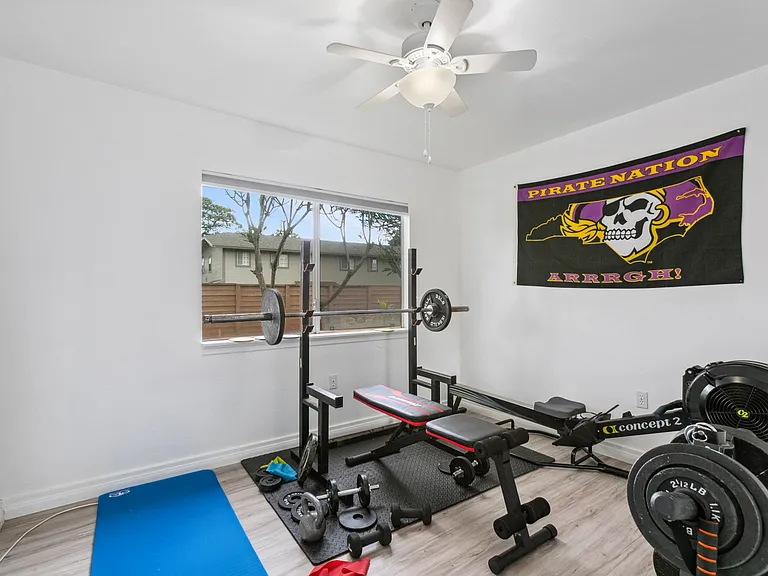 2nd Bedroom