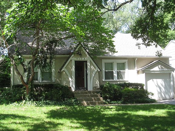 2nd image of 6124 Catalina St