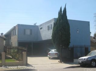 1102 W 97th St APT 1, Los Angeles, CA 90044