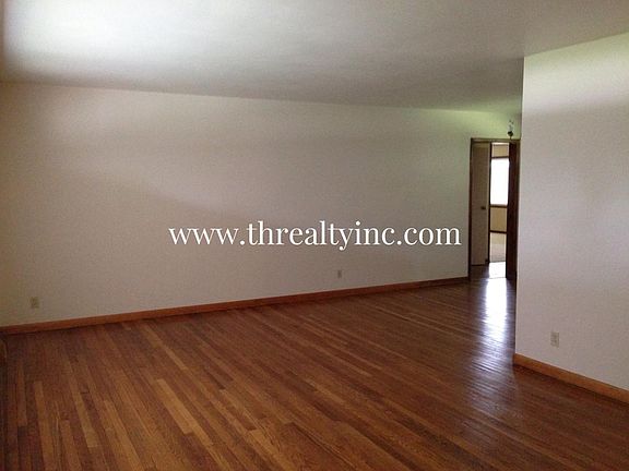 5th image of 5535 E 46th St