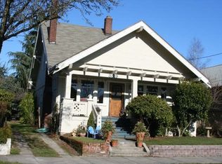 3319 SE Caruthers St, Portland, OR 97214