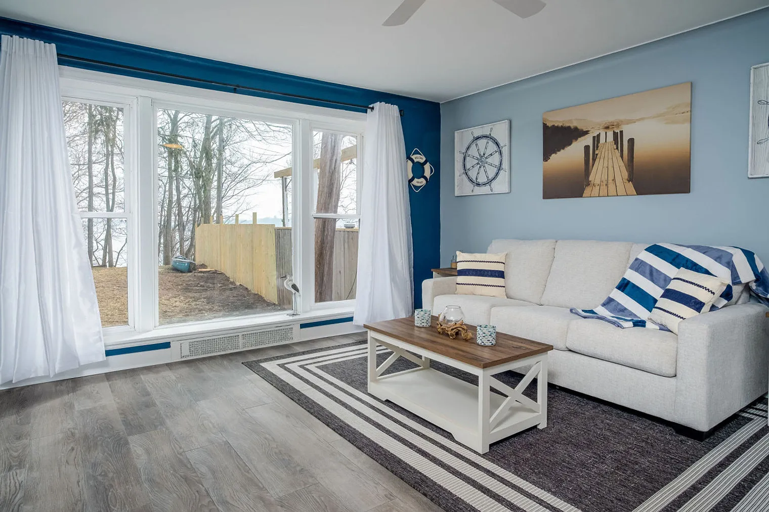 1 bed, 1.0 bath, 699 sqft, $2,400 — Photo 1