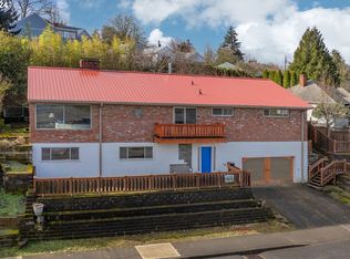 7805 SW Terwilliger Blvd, Portland, OR 97219