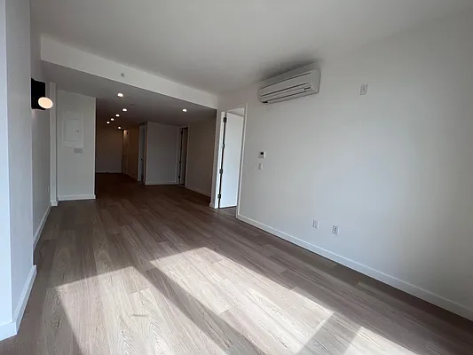 Rented by MLB ESTATES LLC | media 46