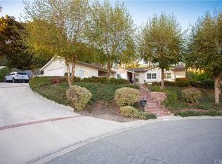 735 E Calabria Dr, Glendora, CA 91741
