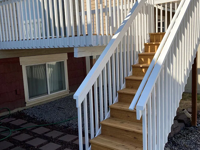 Elevated private deck with access to fully-fenced backyard with lawn, patio and BBQ. Brand new in Oct'22.